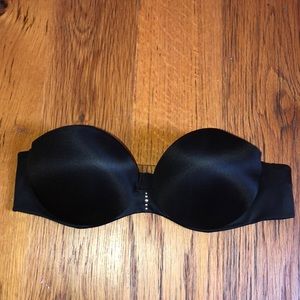 Victoria's Secret bombshell bra